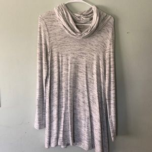 Long sleeve long shirt